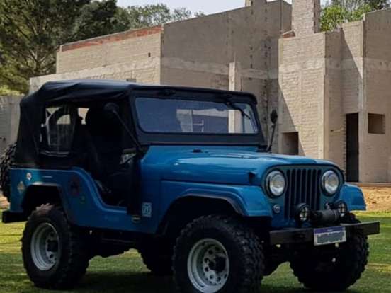 FORD-JEEP-CJ-5 FORD-JEEP-1975
