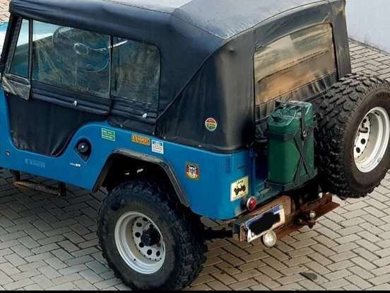 FORD-JEEP-CJ-5 FORD-JEEP-1975