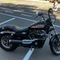 HARLEY-DAVIDSON SPORTSTER 883 ROADSTER HARLEY-DAVIDSON SPORTSTER 883 ROADSTER