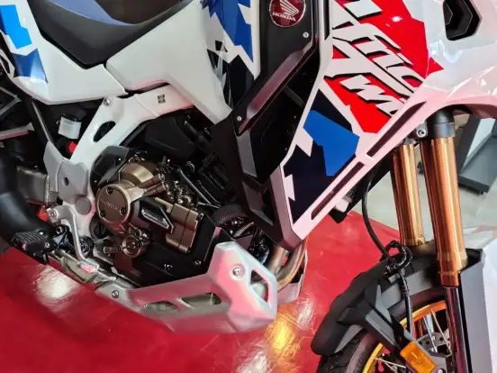 HONDA-CRF 1100L AFRICA TWIN ADVENTURE SPORTS ES DCT HONDA-CRF 1100L AFRICA TWIN ADVENTURE SPORTS ES DCT-2026
