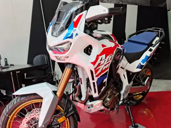 HONDA-CRF 1100L AFRICA TWIN ADVENTURE SPORTS ES DCT HONDA-CRF 1100L AFRICA TWIN ADVENTURE SPORTS ES DCT-2026