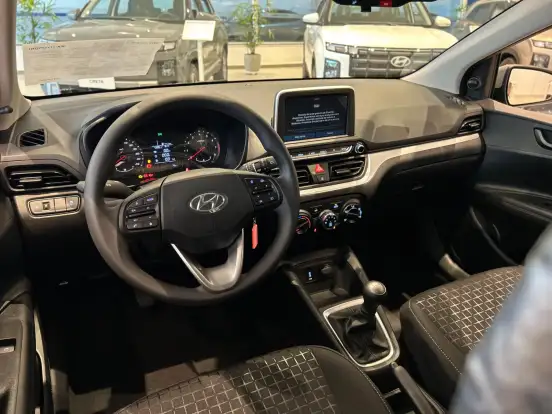 HYUNDAI-HB20-2026