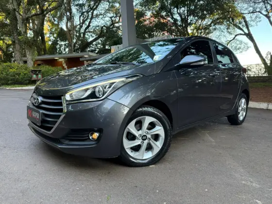 HYUNDAI HB20 1.6 PREMIUM 16V FLEX 4P AUTOMÁTICO HYUNDAI HB20 1.6 PREMIUM 16V FLEX 4P AUTOMÁTICO