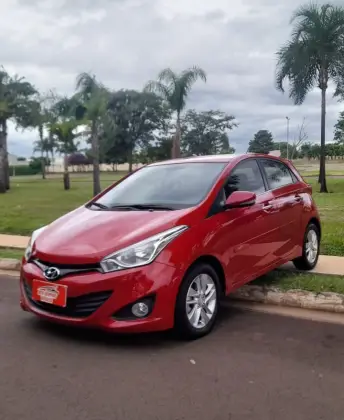 HYUNDAI HB20 1.6 PREMIUM 16V FLEX 4P MANUAL HYUNDAI HB20 1.6 PREMIUM 16V FLEX 4P MANUAL