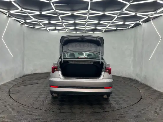 HYUNDAI-HB20S-2025