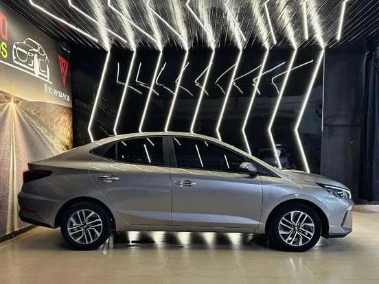 HYUNDAI-HB20S-1.0 12V FLEX EDIÇÃO ESPECIAL MANUAL HYUNDAI-HB20S-2023
