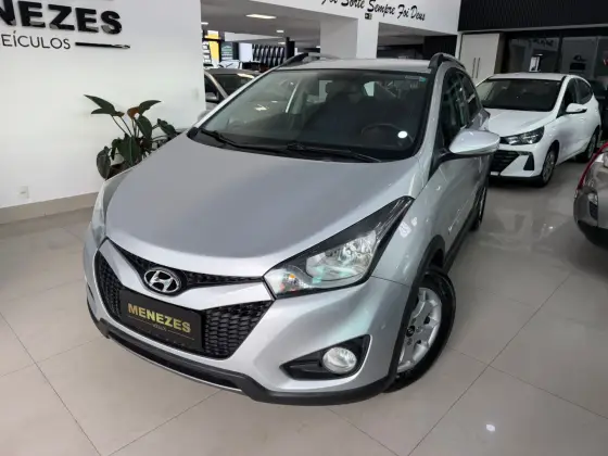 HYUNDAI HB20X 1.6 16V STYLE FLEX 4P AUTOMÁTICO
