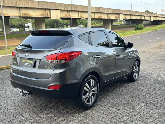 HYUNDAI-IX35-2.0 MPFI GL 16V FLEX 4P AUTOMÁTICO HYUNDAI-IX35-2017