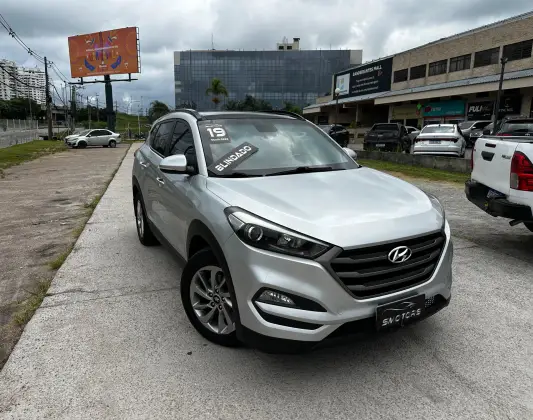 HYUNDAI TUCSON 1.6 16V T-GDI GASOLINA GLS ECOSHIFT HYUNDAI TUCSON 1.6 16V T-GDI GASOLINA GLS ECOSHIFT
