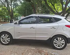 HYUNDAI IX35 2.0 MPI 4X2 16V FLEX 4P AUTOMÁTICO HYUNDAI IX35 2.0 MPI 4X2 16V FLEX 4P AUTOMÁTICO