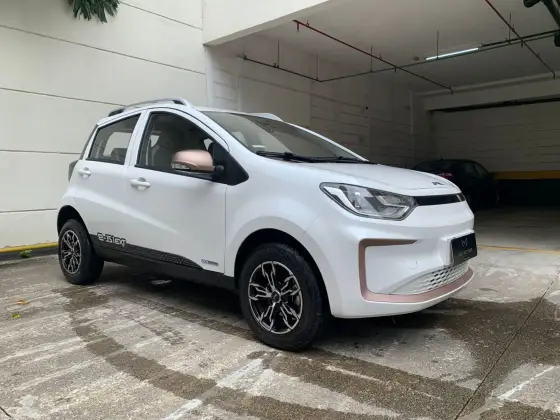 JAC E-JS1 ELÉTRICO EXT AUTOMÁTICO JAC E-JS1 ELÉTRICO EXT AUTOMÁTICO