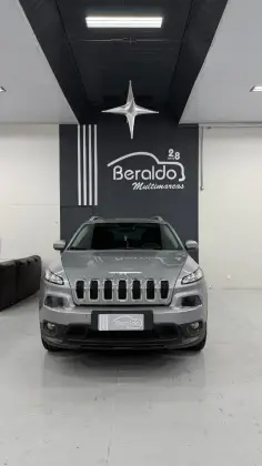 JEEP CHEROKEE 3.2 LONGITUDE 4X4 V6 24V GASOLINA 4P AUTOMÁTICO JEEP CHEROKEE 3.2 LONGITUDE 4X4 V6 24V GASOLINA 4P AUTOMÁTICO