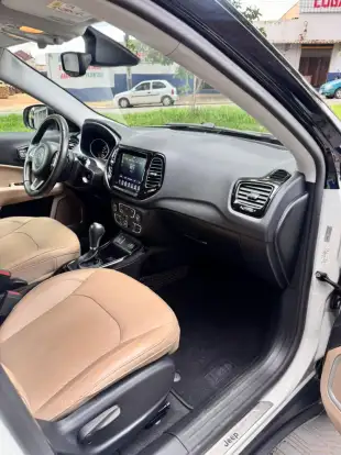 JEEP-COMPASS-2.0 16V FLEX LIMITED AUTOMÁTICO JEEP-COMPASS-2018
