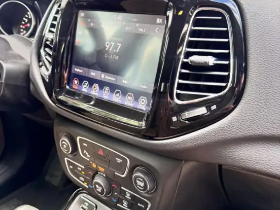 JEEP-COMPASS-2.0 16V FLEX LIMITED AUTOMÁTICO JEEP-COMPASS-2018
