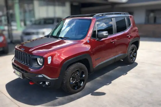 JEEP RENEGADE 2.0 16V TURBO DIESEL TRAILHAWK 4P 4X4 AUTOMÁTICO JEEP RENEGADE 2.0 16V TURBO DIESEL TRAILHAWK 4P 4X4 AUTOMÁTICO