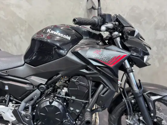 KAWASAKI-Z650 ABS-2021