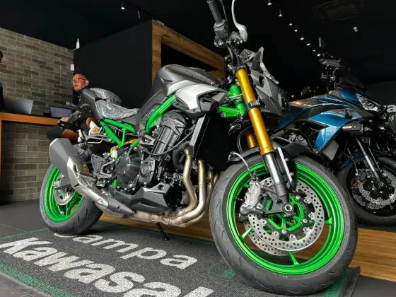 KAWASAKI Z900 SE 