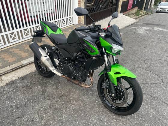KAWASAKI Z400 