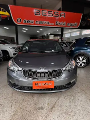 KIA CERATO 1.6 SX 16V FLEX 4P AUTOMÁTICO