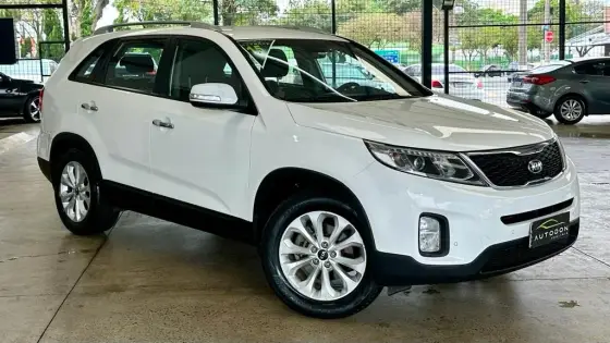 KIA SORENTO 2.4 16V GASOLINA EX AUTOMÁTICO KIA SORENTO 2.4 16V GASOLINA EX AUTOMÁTICO