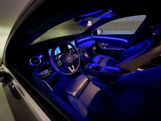 MERCEDES-BENZ-A 200-1.3 CGI GASOLINA STYLE SEDAN 7G-DCT MERCEDES-BENZ-A 200-2019