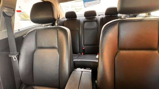 MERCEDES-BENZ-C 180-2012