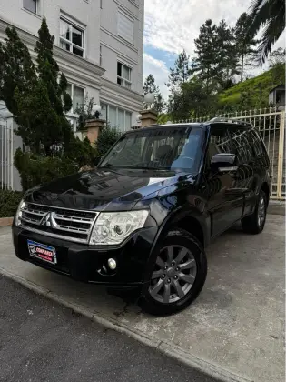 MITSUBISHI PAJERO FULL 3.2 HPE 4X4 16V TURBO INTERCOOLER DIESEL 4P AUTOMÁTICO