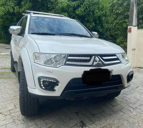 MITSUBISHI-PAJERO-3.2 HPE 4X4 7 LUGARES 16V TURBO INTERCOOLER DIESEL 4P AUTOMÁTICO MITSUBISHI-PAJERO-2016