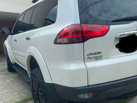 MITSUBISHI-PAJERO-3.2 HPE 4X4 7 LUGARES 16V TURBO INTERCOOLER DIESEL 4P AUTOMÁTICO MITSUBISHI-PAJERO-2016