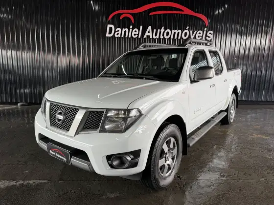 NISSAN FRONTIER 2.5 SV ATTACK 4X4 CD TURBO ELETRONIC DIESEL 4P AUTOMÁTICO