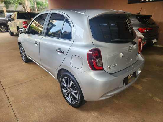 NISSAN-MARCH-1.6 SL 16V FLEX 4P XTRONIC NISSAN-MARCH-2017