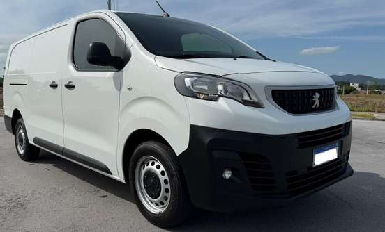 PEUGEOT-EXPERT-2022