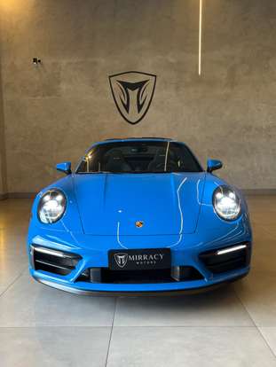 PORSCHE-911-2023