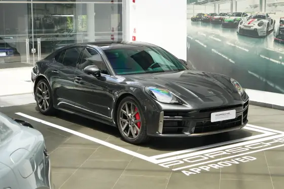PORSCHE PANAMERA 4.0 V8 E-HYBRID TURBO PDK