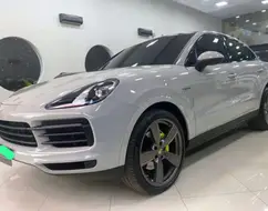 PORSCHE CAYENNE 3.0 V6 E-HYBRID COUPÉ PLATINUM EDITION AWD TIPTRONIC S PORSCHE CAYENNE 3.0 V6 E-HYBRID COUPÉ PLATINUM EDITION AWD TIPTRONIC S