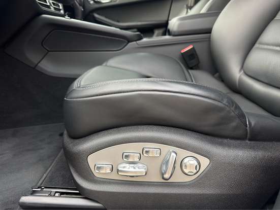 PORSCHE-MACAN-2025