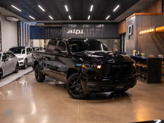 RAM 1500 3.0 HURRICANE 6 BITURBO GASOLINA LARAMIE NIGHT EDITION CD 4X4 AUTOMÁTICO
