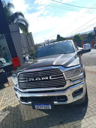 RAM 3500 6.7 I6 TURBO DIESEL LIMITED LONGHORN CD 4X4  AUTOMÁTICO