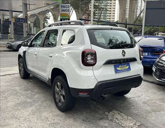 RENAULT-DUSTER-2023