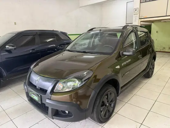 RENAULT SANDERO 1.6 STEPWAY 8V FLEX 4P MANUAL RENAULT SANDERO 1.6 STEPWAY 8V FLEX 4P MANUAL