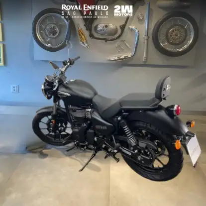 ROYAL ENFIELD-METEOR 350 STELLAR-2025