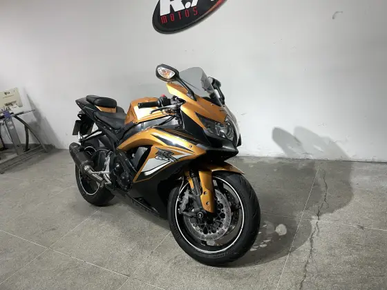 SUZUKI GSX-R750 W SRAD SUZUKI GSX-R750 W SRAD