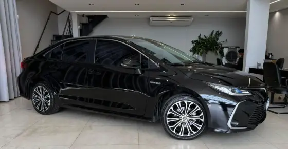 TOYOTA COROLLA 1.8 VVT-I HYBRID FLEX ALTIS PREMIUM CVT TOYOTA COROLLA 1.8 VVT-I HYBRID FLEX ALTIS PREMIUM CVT