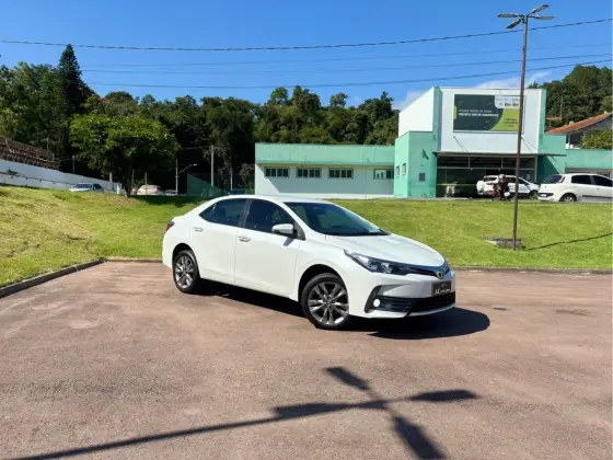 TOYOTA COROLLA 2.0 XEI 16V FLEX 4P AUTOMÁTICO