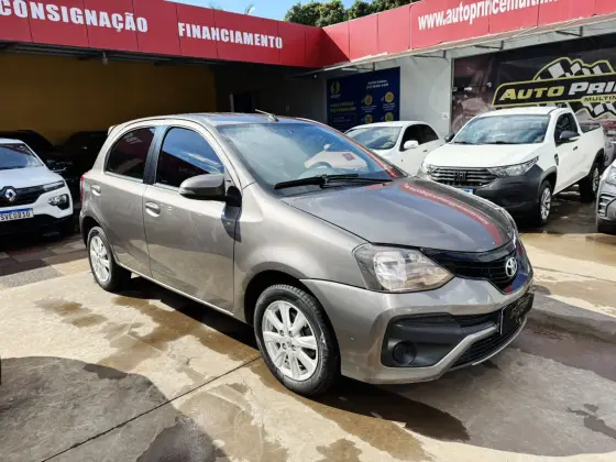 TOYOTA ETIOS 1.5 X PLUS 16V FLEX 4P AUTOMÁTICO