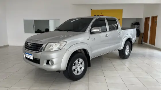 TOYOTA HILUX 2.7 SR 4X2 CD 16V FLEX 4P AUTOMÁTICO