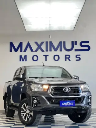 TOYOTA HILUX 2.8 SRV 4X4 CD 16V DIESEL 4P AUTOMÁTICO