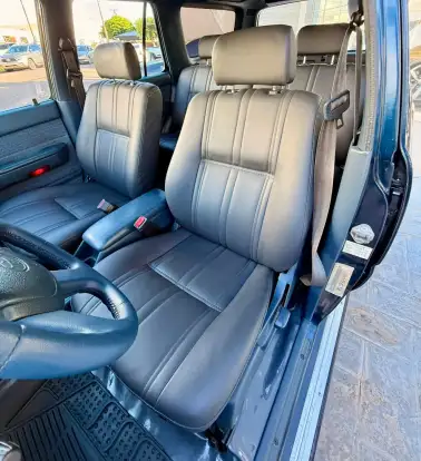 TOYOTA-HILUX SW4-1993