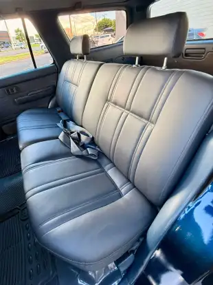 TOYOTA-HILUX SW4-1993