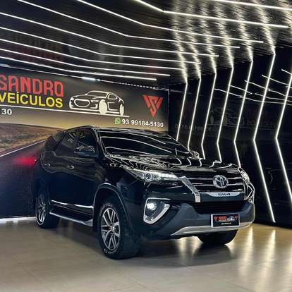 TOYOTA-HILUX SW4-2019